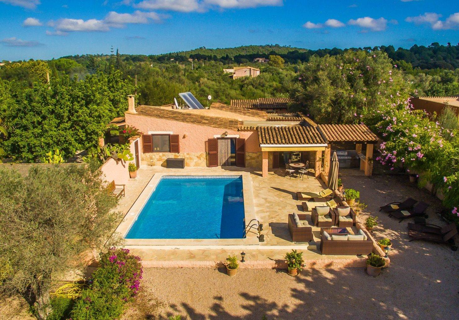 Finca Mallorca Ferragut Air 1 1980x1149 85 E1680881304559